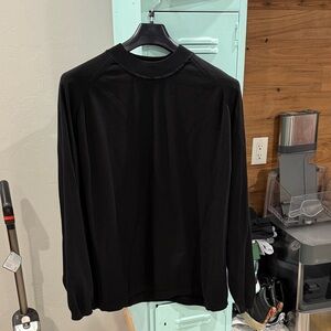 Tommy Bahama pullover light weight